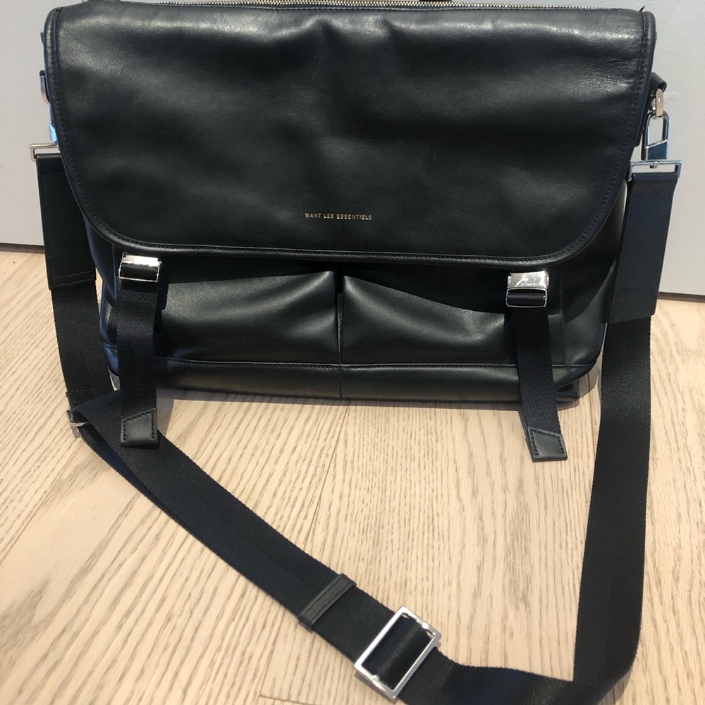 Want Les Essentials Work/briefcase/messenger bag